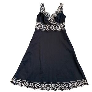 Ann Taylor Black White Embroidered Sleeveless V Neck Midi Dress Size 6